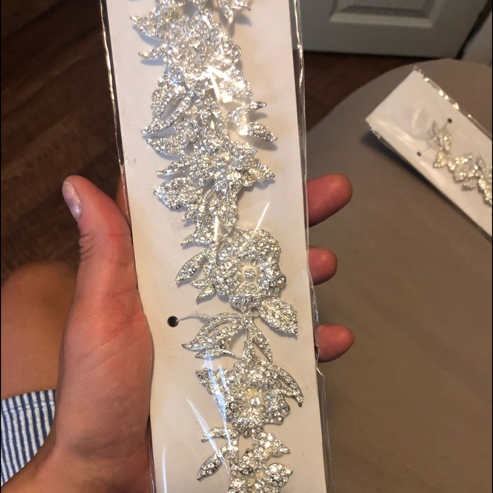 Vera wang sash